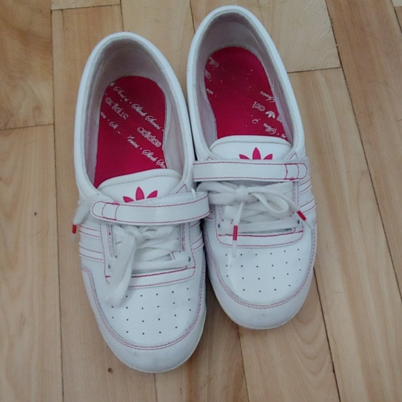 Adidas shoes white and pink - Picture 1 of 4